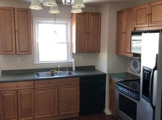 74 Elderkin Ave, Groton, CT 06340