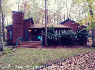 101 Morningside Dr, Carrboro, NC 27510