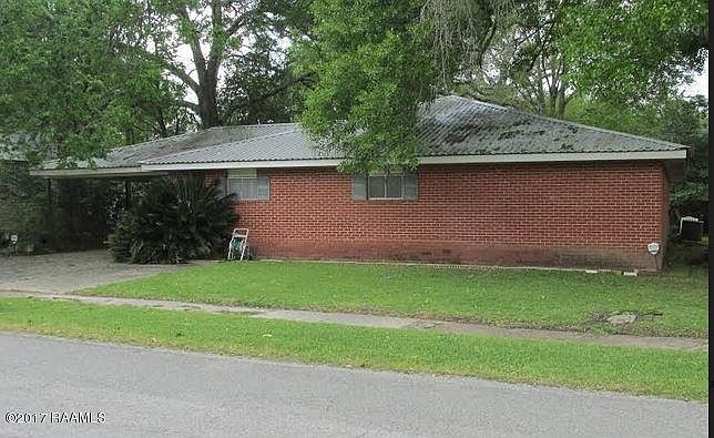 1st image of 129 N Cemetery St