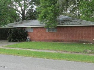 129 N Cemetery St, Saint Martinville, LA 70582