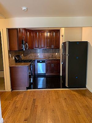 1st image of 90-34 171st St #6