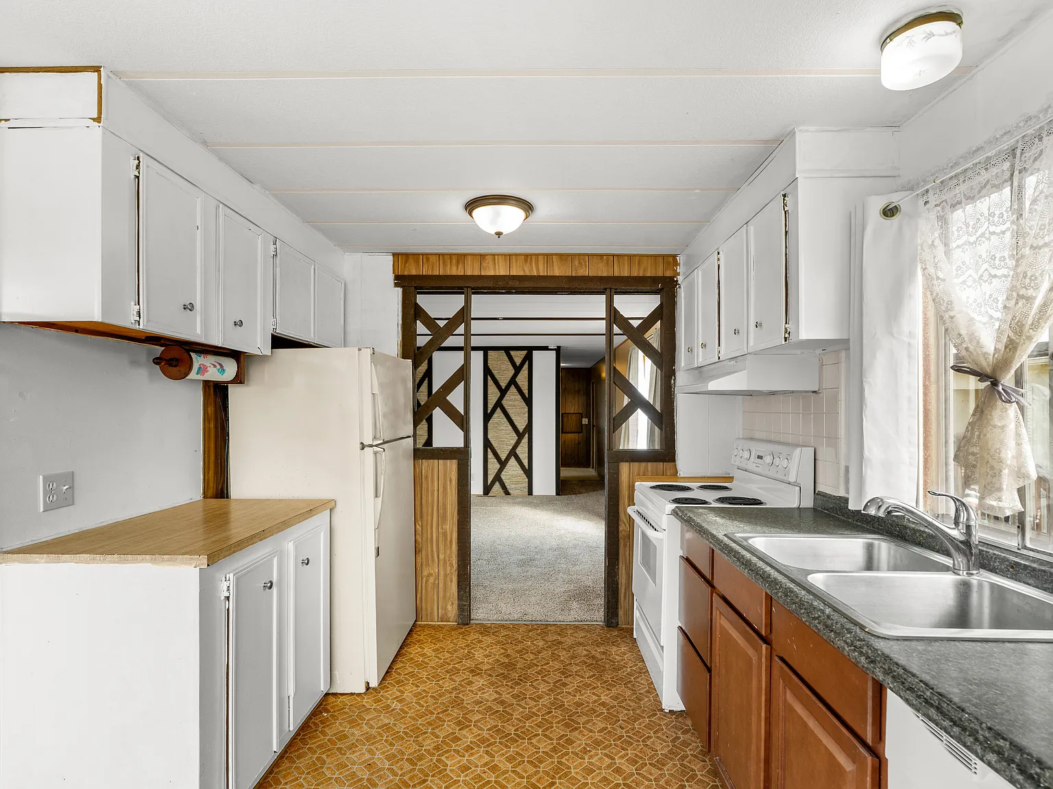 2 bed, 924 sqft, $1,225 — Photo 3