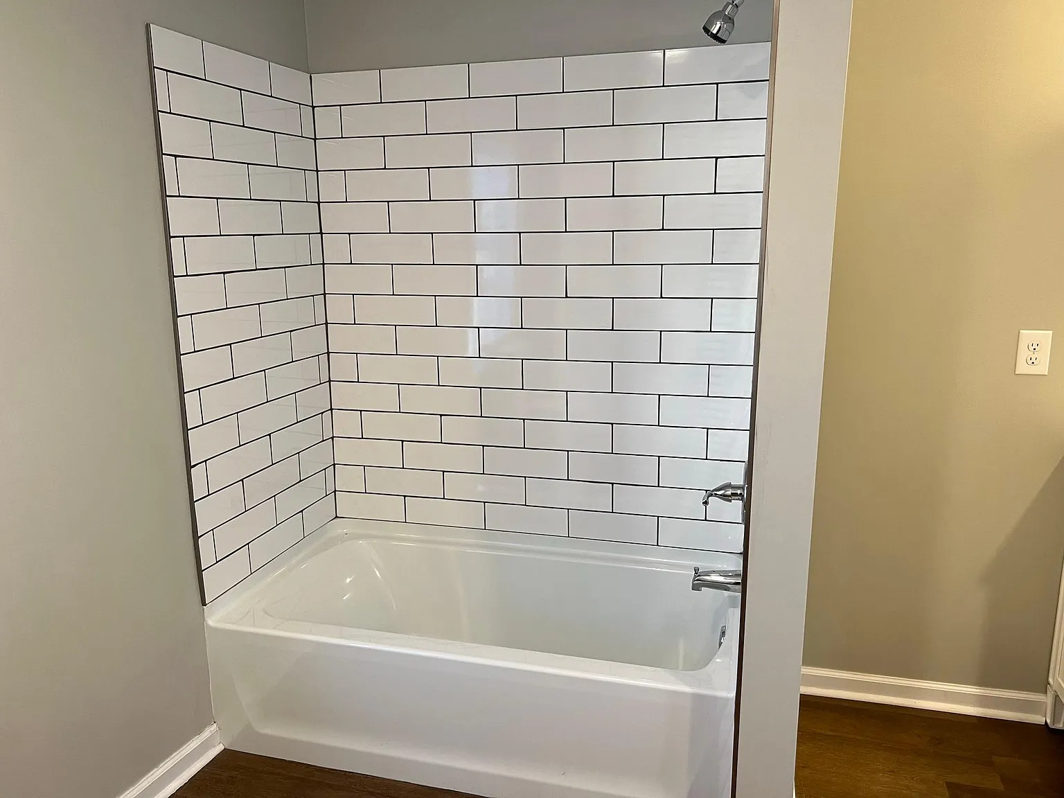 136 S Hairston St — Photo 3