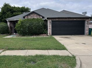 701 King St, Cedar Hill, TX 75104