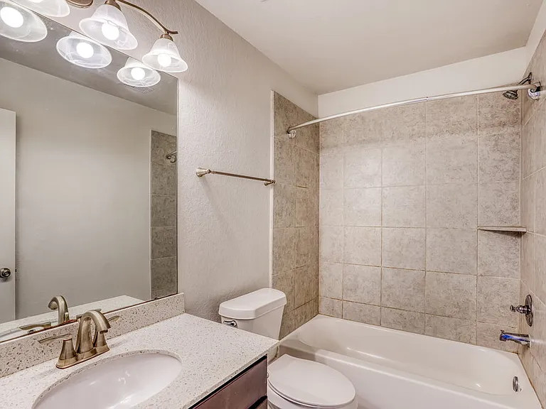 5223 Gulf Stream Ln — Photo 16