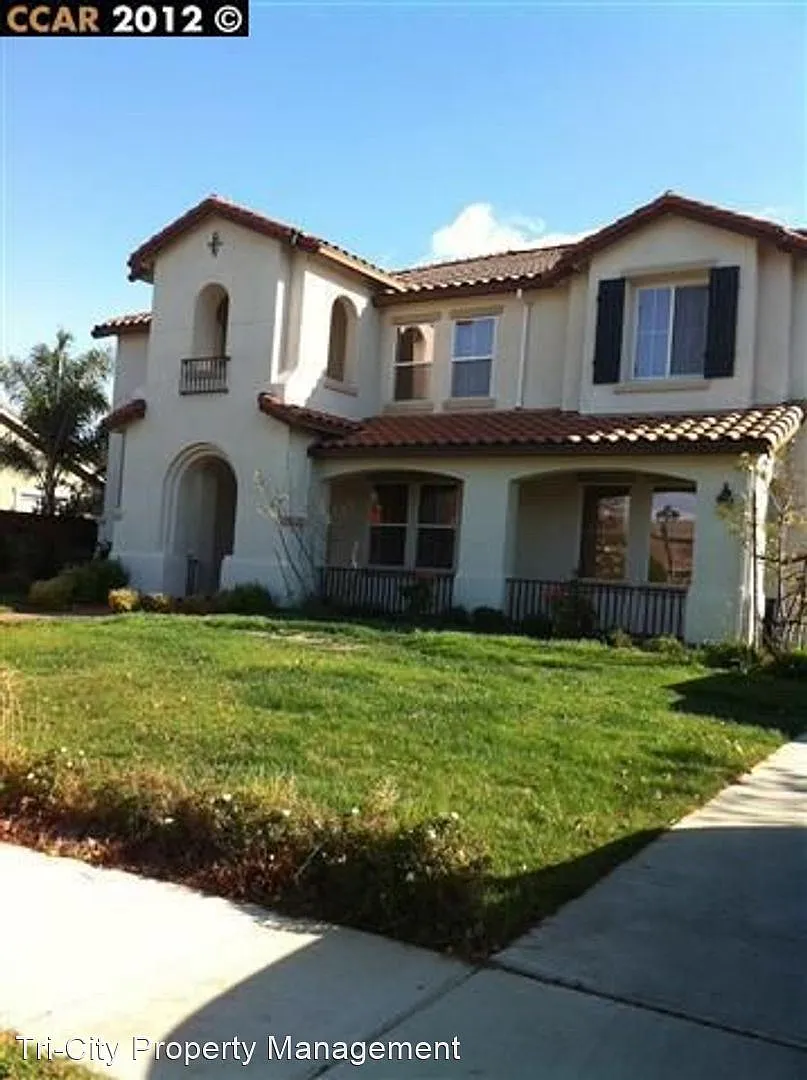 1768 La Pergola Dr photo 1