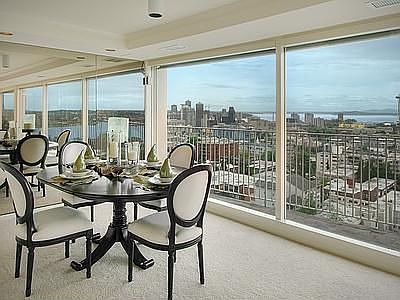 4th image of 525 Belmont Ave E APT 7D