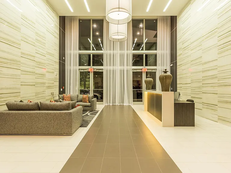 Brickell View Terrace Apartments — Photo 7
