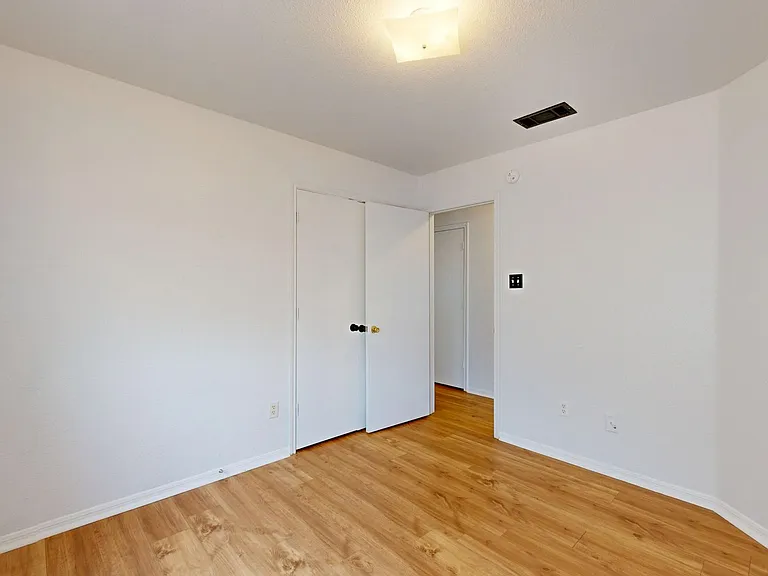 4512 Indigo Dr — Photo 15
