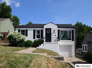 3910 Gordon St, Omaha, NE 68105