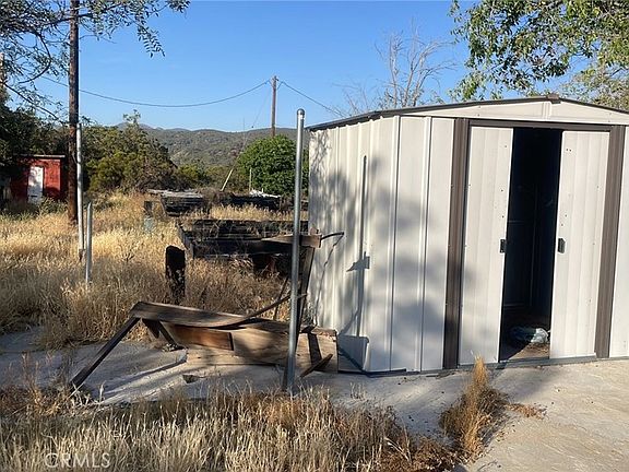 2nd image of 60380 Burnt Valley Rd