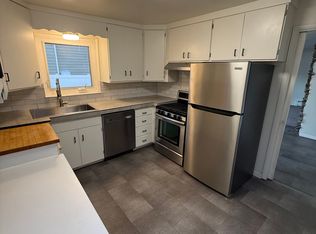 1870 E Cresthill Dr, Salt Lake City, UT 84117