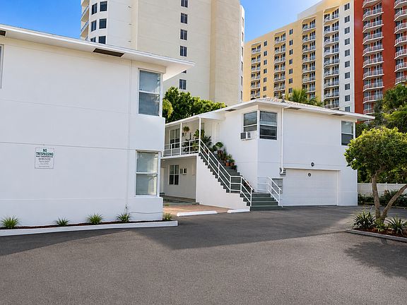 2nd image of 306-314 N Lakeside Ct APT A2