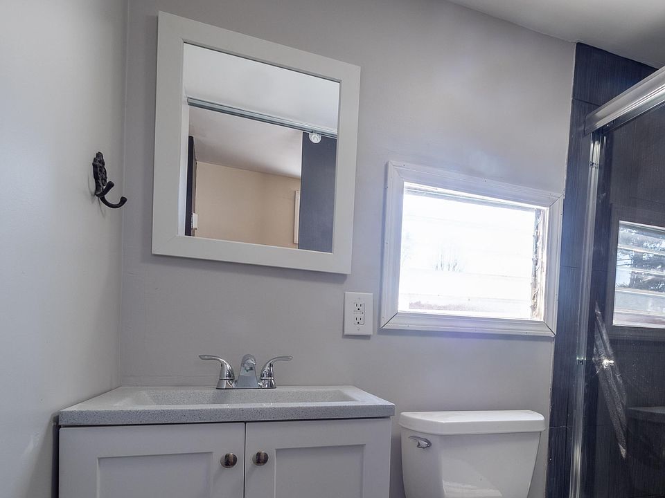 1st image of 1021 Idlewilde Ave