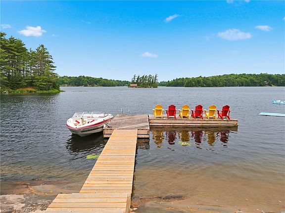 4th image of 51 McKellar Lake Rd
