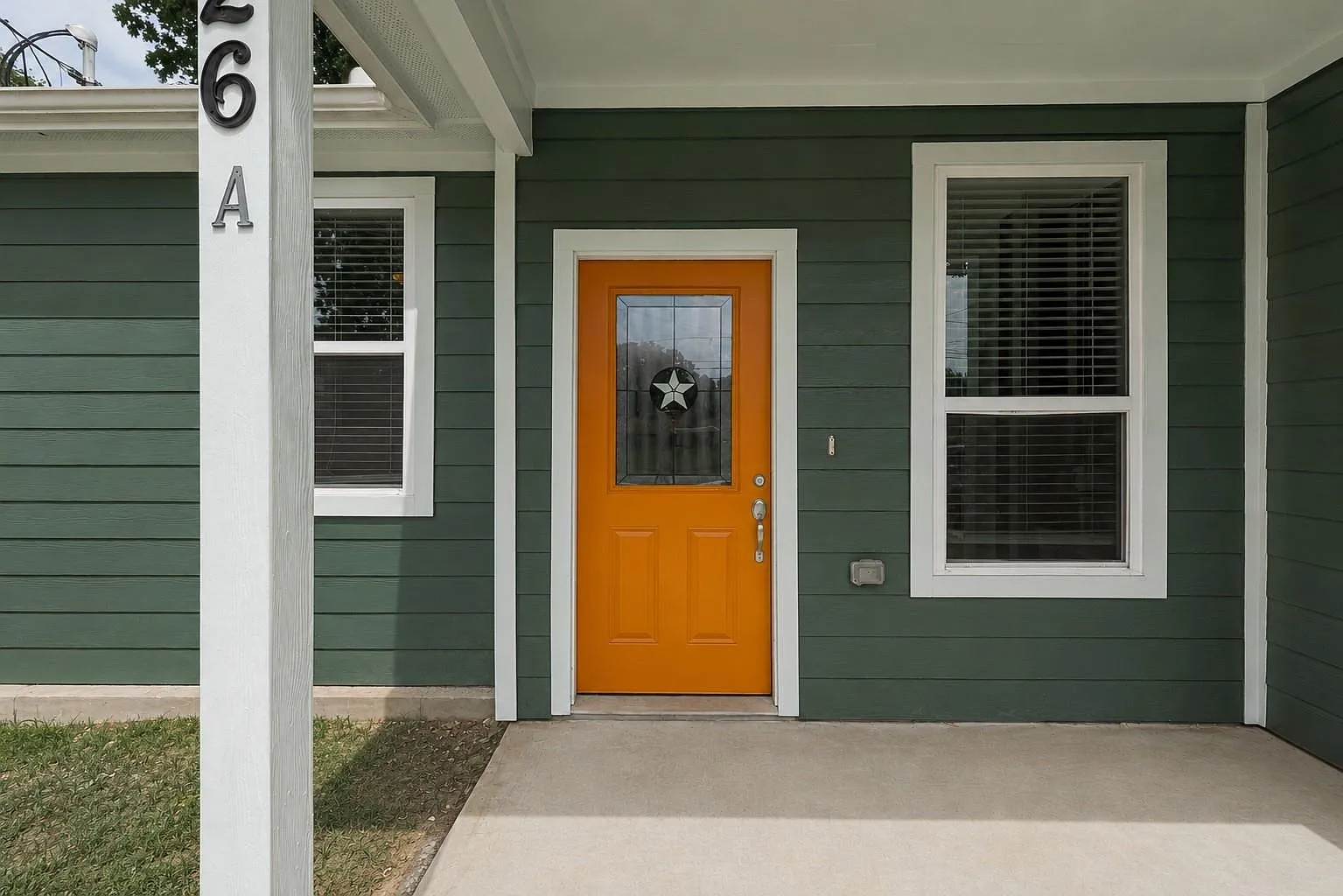 3 bed, 1260 sqft, $1,850 — Photo 2