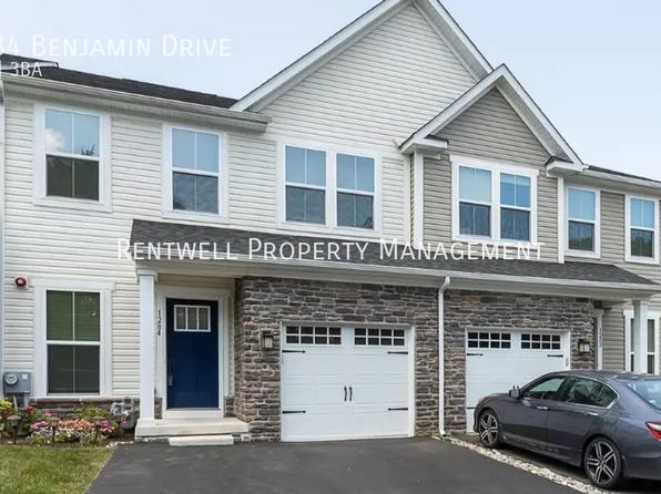 1284 Benjamin Dr, Kennett Square, PA 19348