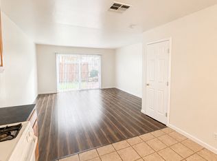 1112 Evelyn Ln APT B, Sacramento, CA 95864