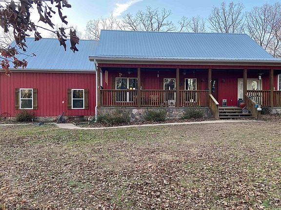 2nd image of 318 Wayne Walker Rd