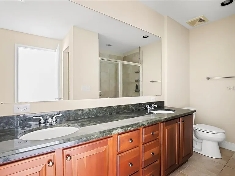 449 S 12th St #1904 — Photo 9