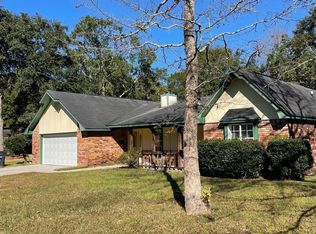 1017 Conley Cir, Ocean Springs, MS 39564