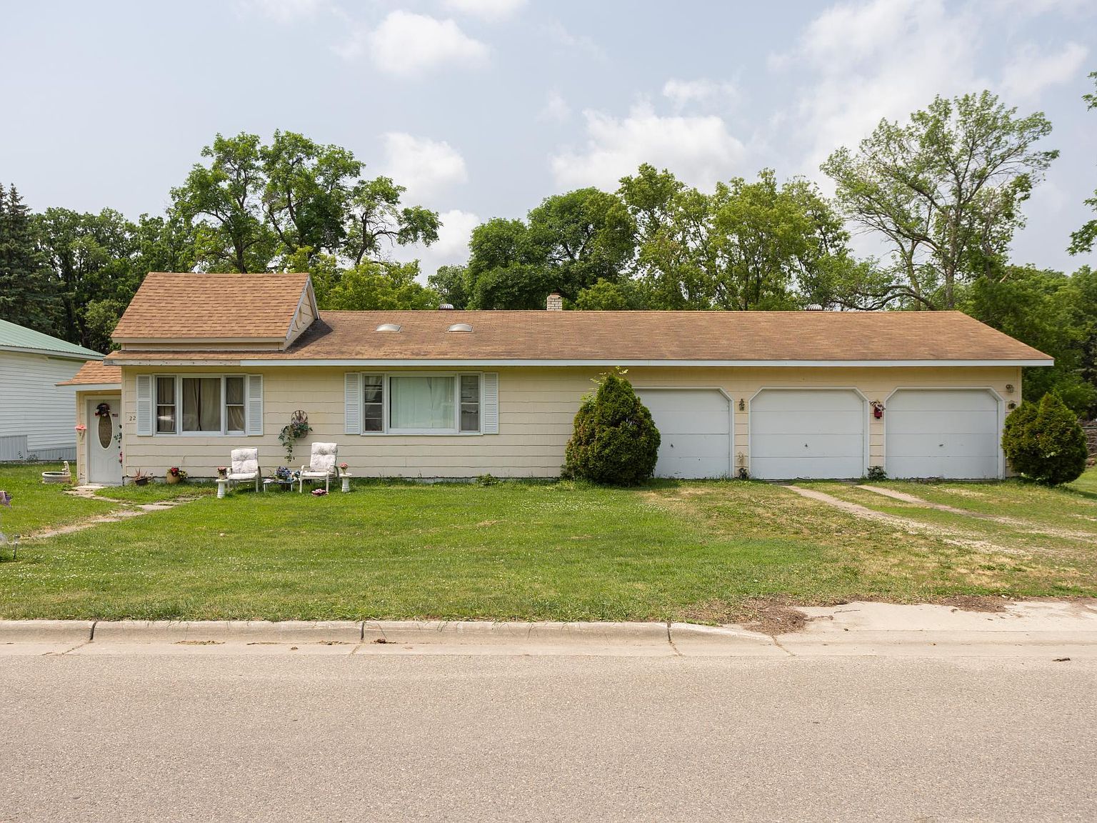 22 2nd Ave NW, Elbow Lake, MN 56531 Zillow