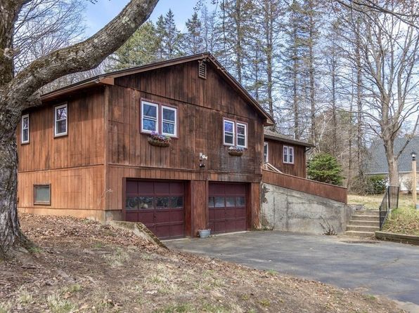 49 Sawmill Plain Rd, South Deerfield, MA 01373