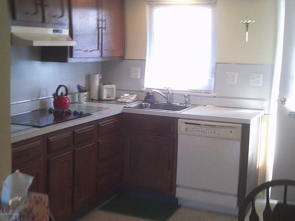 3rd image of 1170C Clydebank Ct