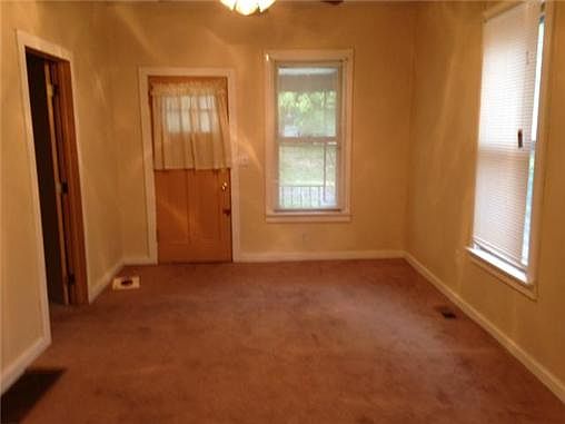 2nd image of 2239 Garfield Ave