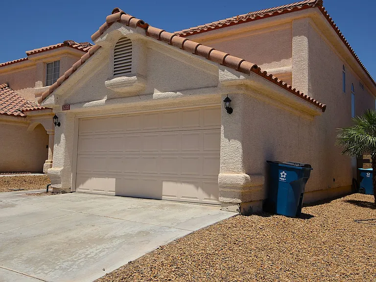 8220 Maplestar Rd — Photo 3