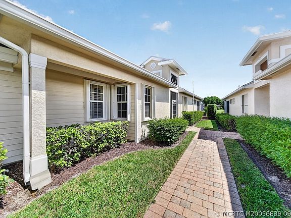 3rd image of 4531 SE Bridgetown Ct