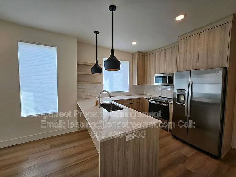 5277 N Oberlin St — Photo 6