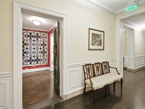 3rd image of 13415 Shaker Blvd APT 12S5