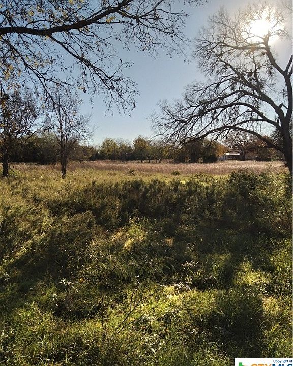 703 Golf Course Rd, Gatesville, TX 76528 Zillow