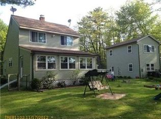 689 Wings Mills Rd, Mount Vernon, ME 04352