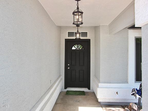 5th image of 1290 E AVENIDA ISABELA --