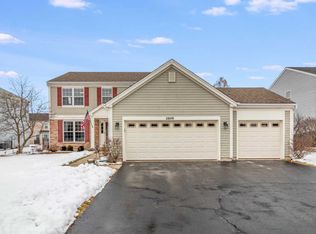 2848 Forestview Dr, Carpentersville, IL 60110