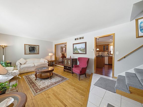 4th image of 3N071 Springvale Rd