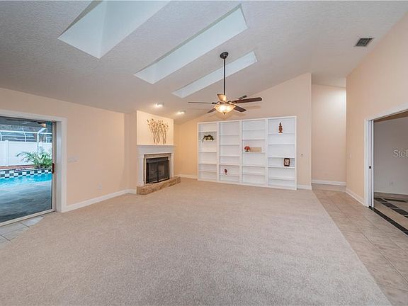 5th image of 1710 Mariner Way