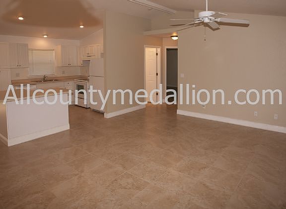 2nd image of 2205 SE 7th St