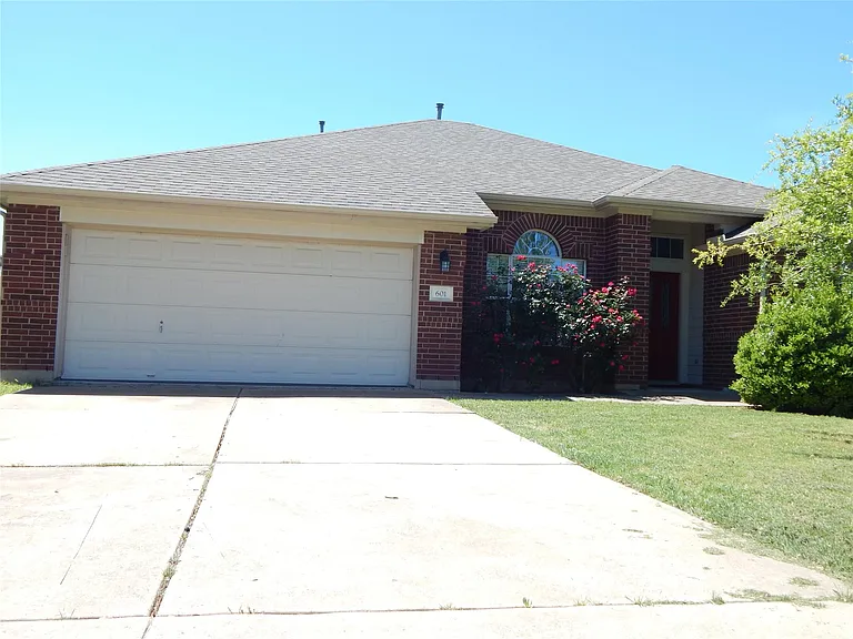 601 Abbeyglen Castle Dr — Photo 4