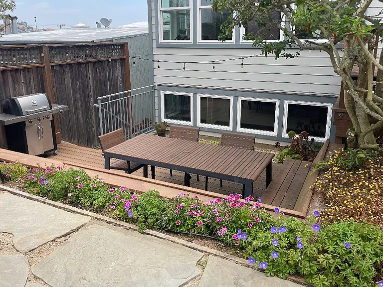 136 Harvard St — Photo 24