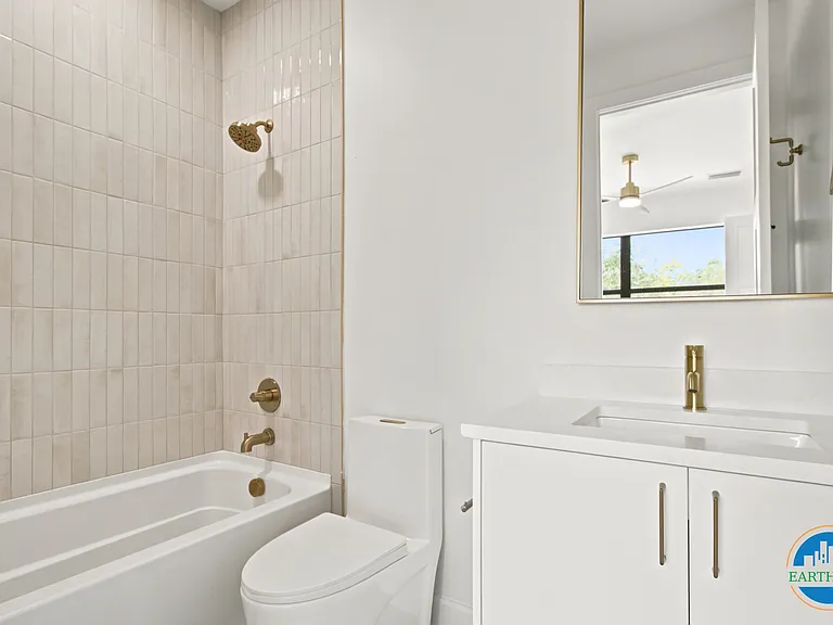 375 13th St N #1 — Photo 38