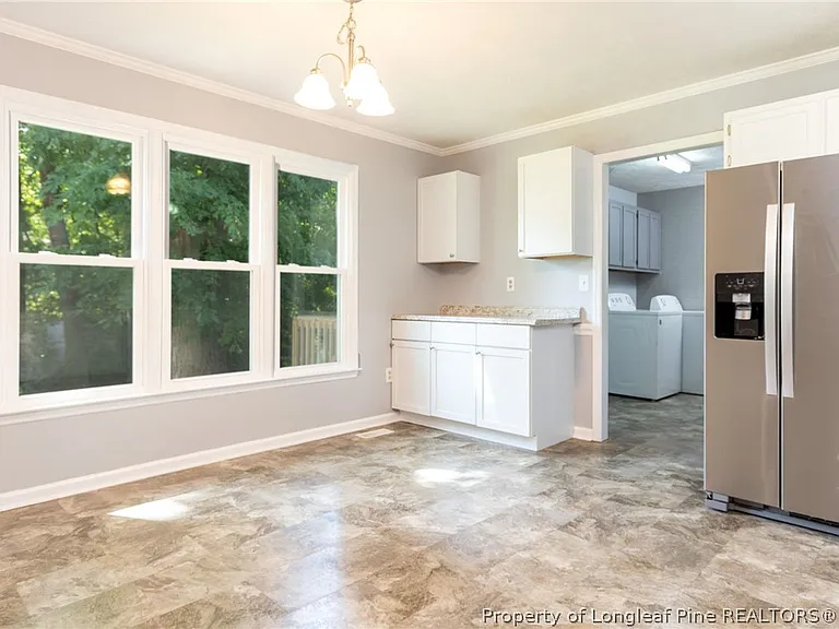 508 Stoneway Ct — Photo 17