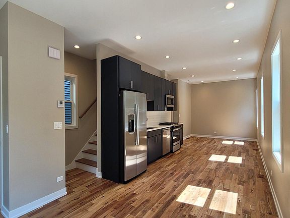 3rd image of 2219 N Kimball Ave #1F