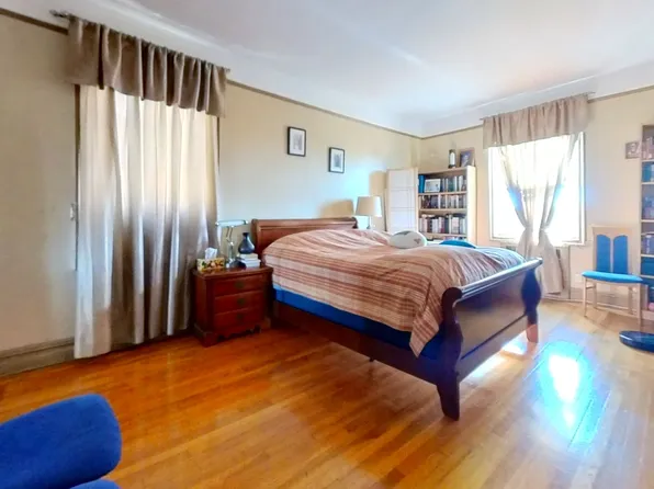 1717 Avenue N image 17 of 25