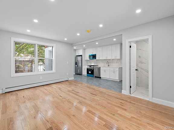 4th image of 13018 227th Street