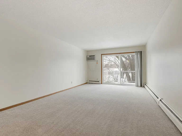 View Pointe Apartments — Photo 29