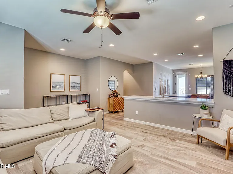 12515 Triple Crown Ave — Photo 8