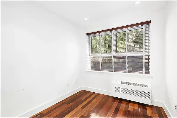 Rented by Compass | media 5